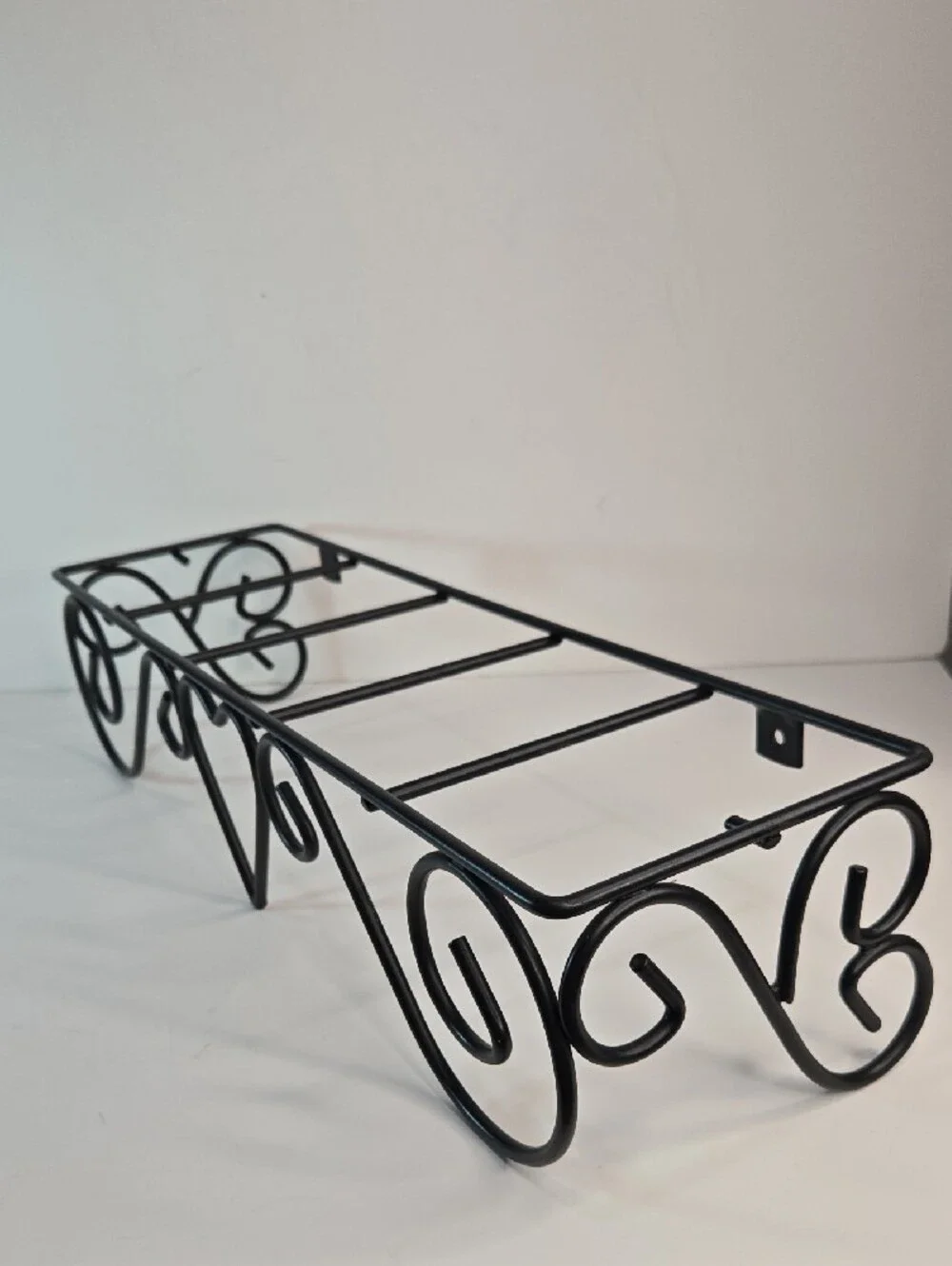 Black Metal Heart Decorative Wall Shelf - Home Wall Decor